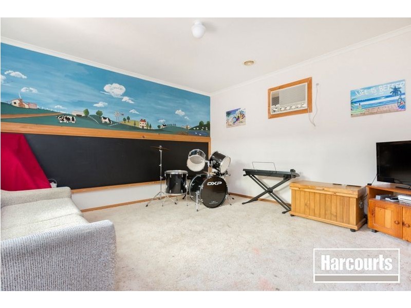 107 Earlsfield Drive, Berwick VIC 3806