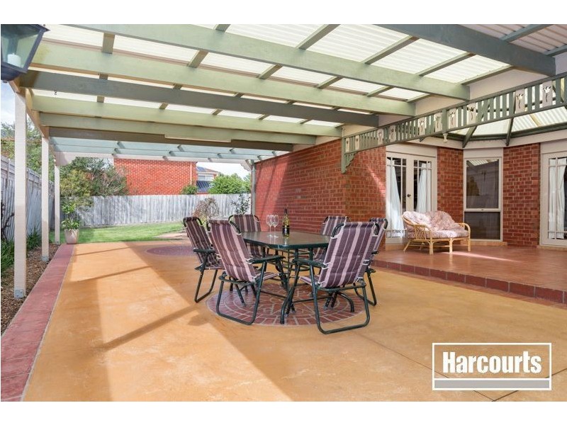 107 Earlsfield Drive, Berwick VIC 3806