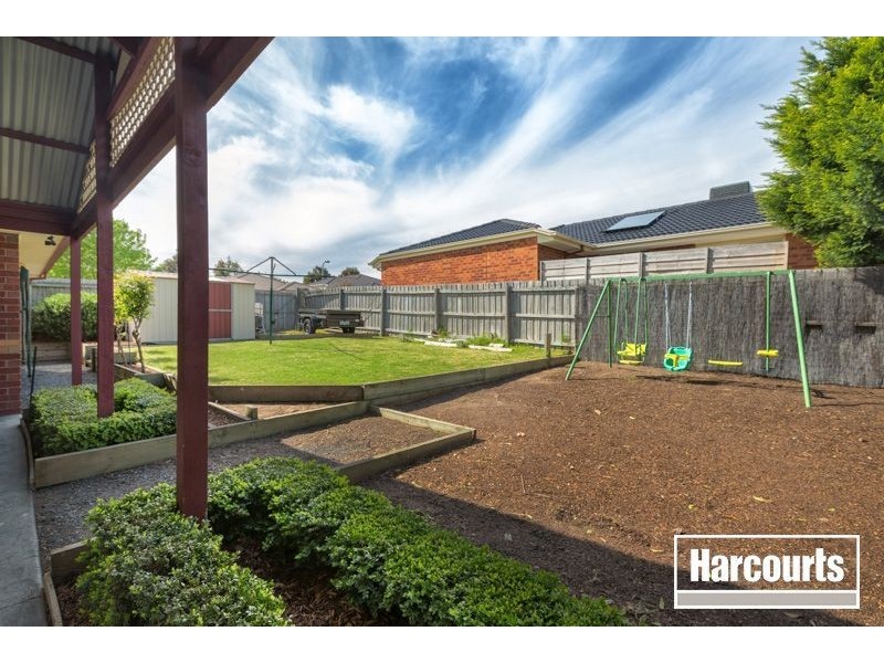 24 Fleur Court, Narre Warren South VIC 3805