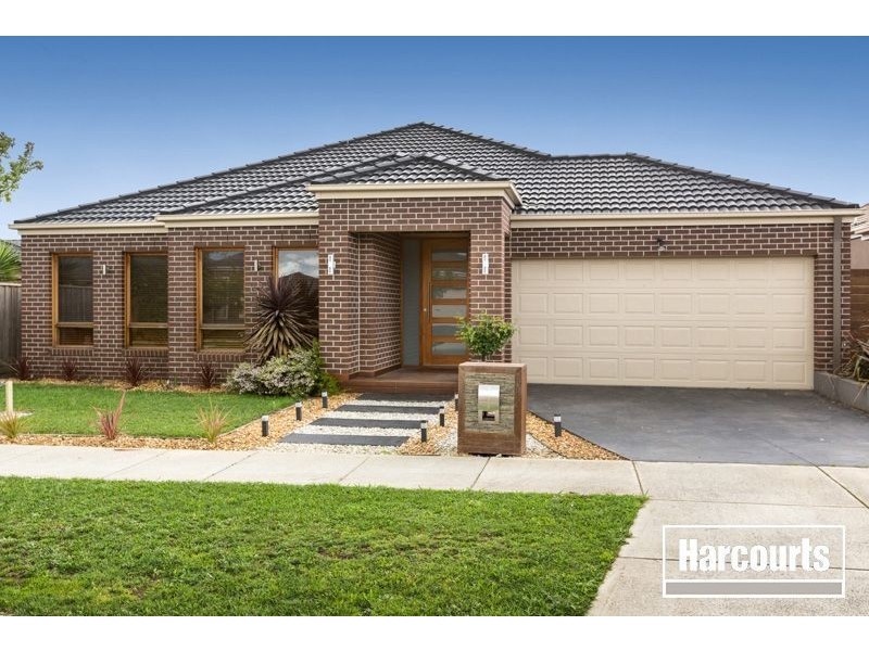 3 Honey Court, Berwick VIC 3806