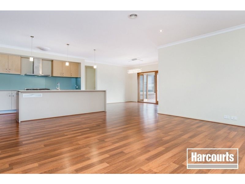 3 Honey Court, Berwick VIC 3806