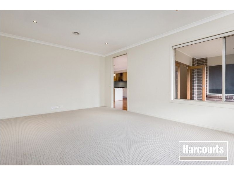 3 Honey Court, Berwick VIC 3806