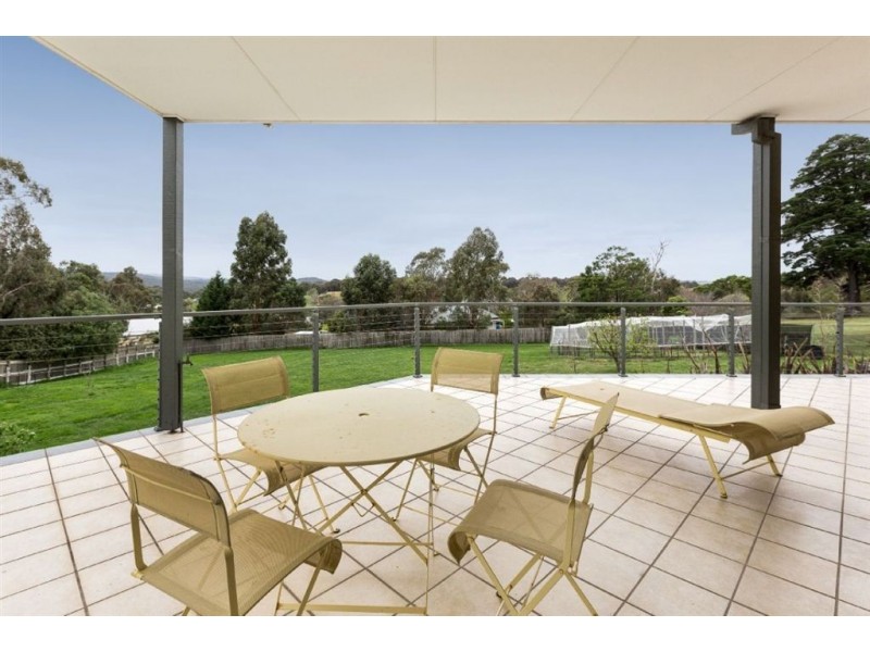 270 Hallam North Road, Lysterfield South VIC 3156