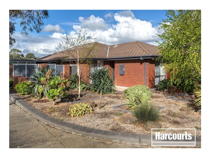 6 Mahogany Avenue, Berwick VIC 3806