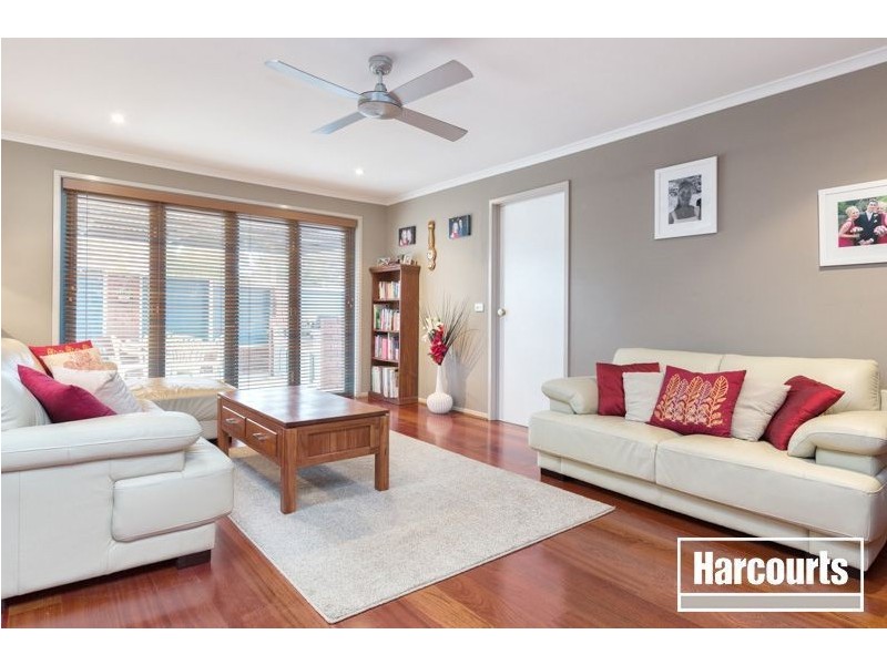 6 Mahogany Avenue, Berwick VIC 3806