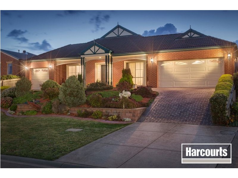 9 Eddie Barron Terrace, Pakenham VIC 3810