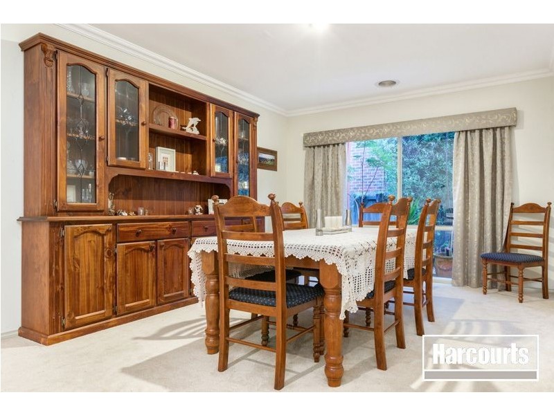 9 Eddie Barron Terrace, Pakenham VIC 3810