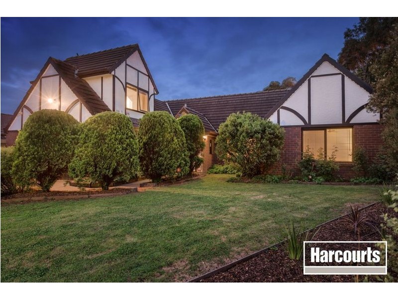 11 Tyntynder Close, Berwick VIC 3806
