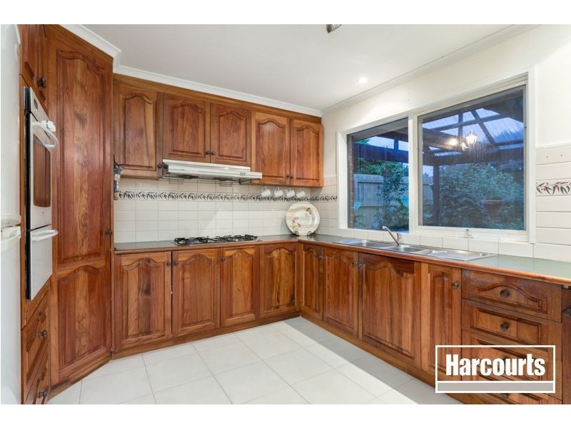 11 Tyntynder Close, Berwick VIC 3806