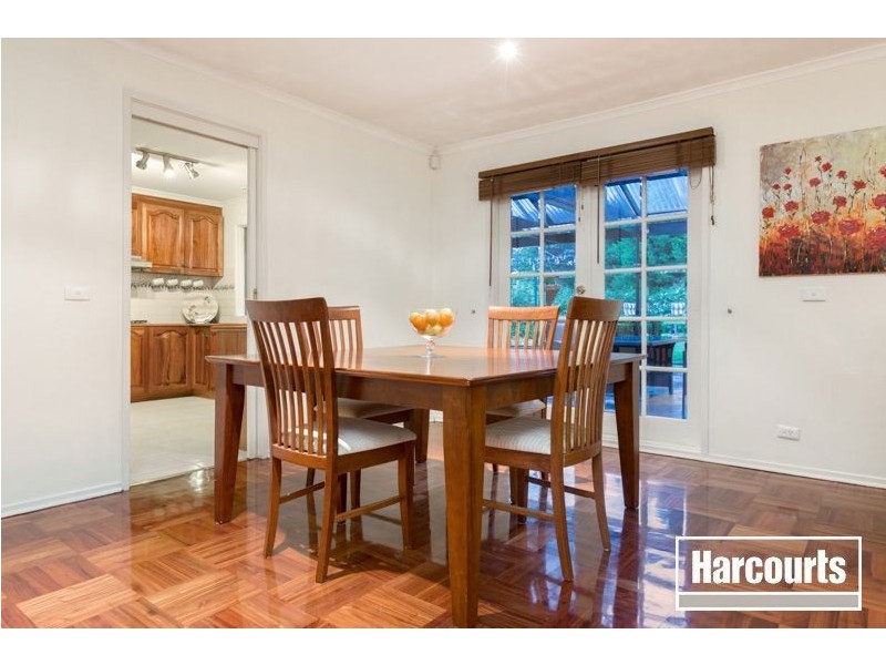 11 Tyntynder Close, Berwick VIC 3806