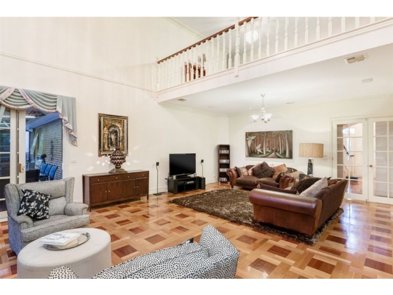 42-43 Caithwill Court, Narre Warren North VIC 3804