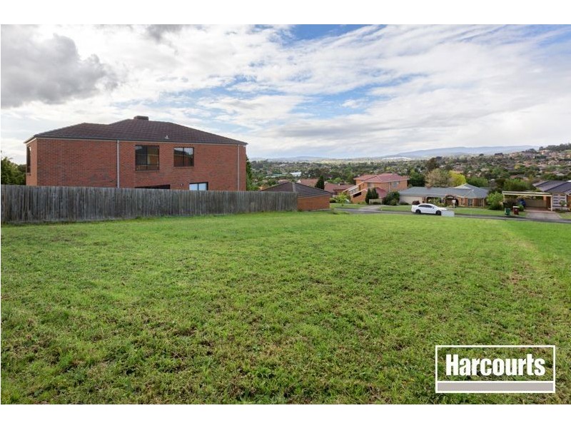 33 Shinners Avenue, Narre Warren VIC 3805