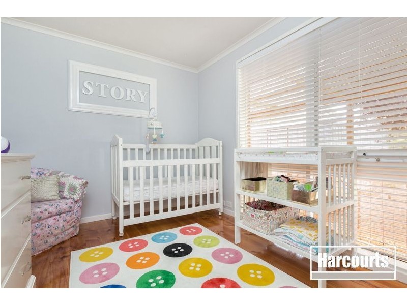 5 Greenlaw Crescent, Berwick VIC 3806