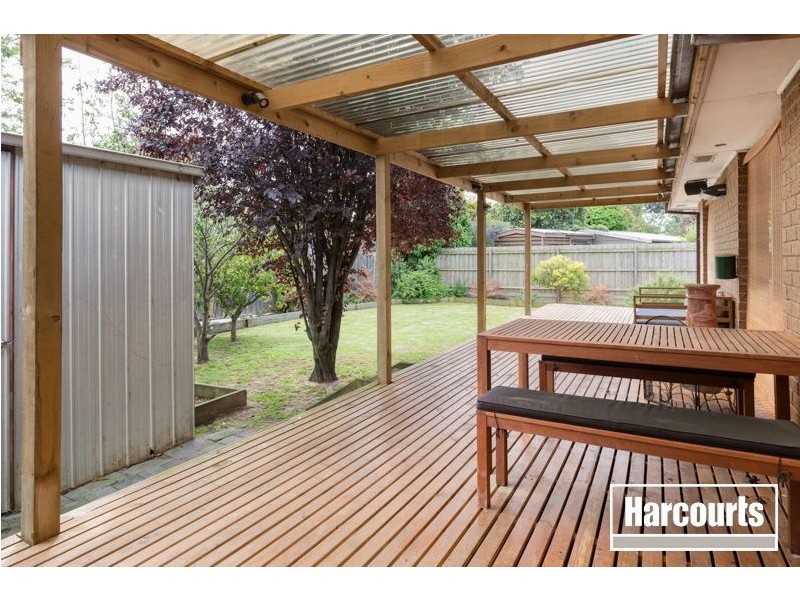 5 Greenlaw Crescent, Berwick VIC 3806