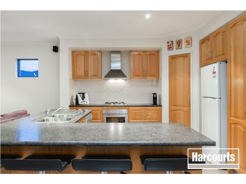 20 Gwendoline Drive, Berwick VIC 3806