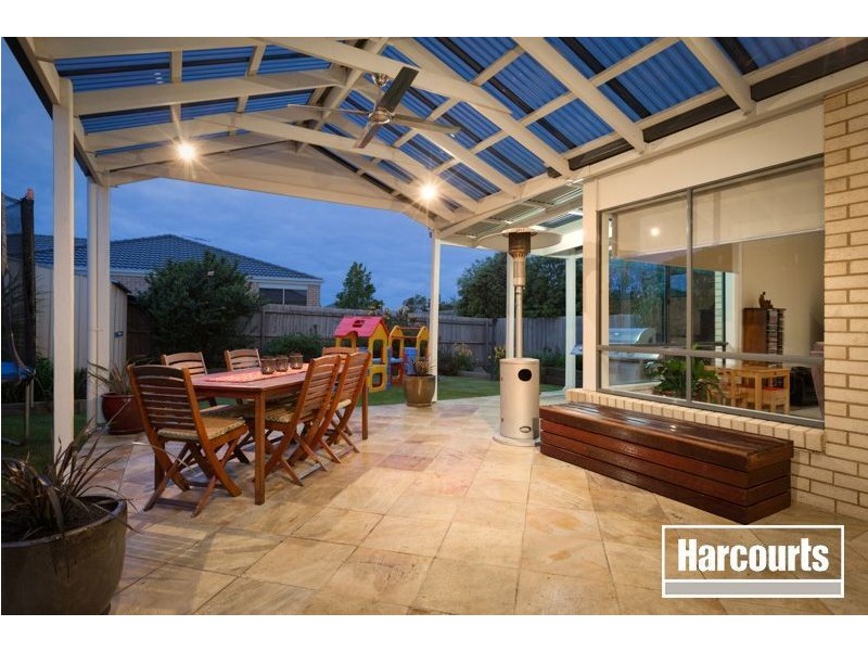 20 Gwendoline Drive, Berwick VIC 3806