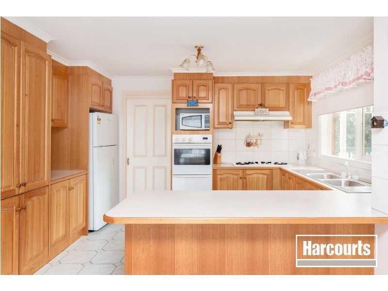 2 Birchfield Court, Narre Warren VIC 3805