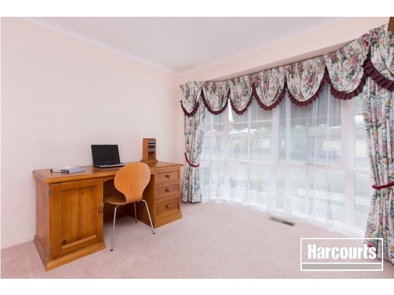 2 Birchfield Court, Narre Warren VIC 3805