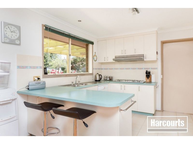 5 Michelle Drive, Berwick VIC 3806