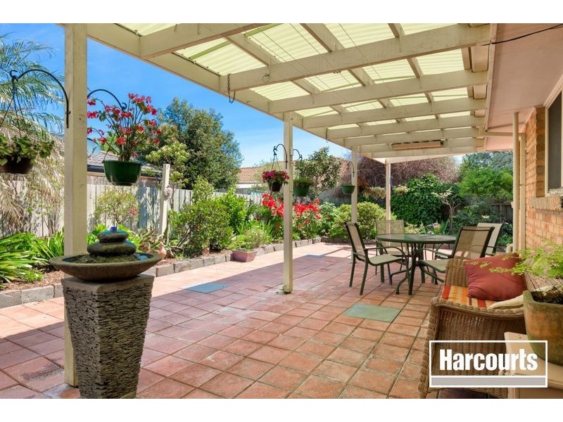 5 Michelle Drive, Berwick VIC 3806