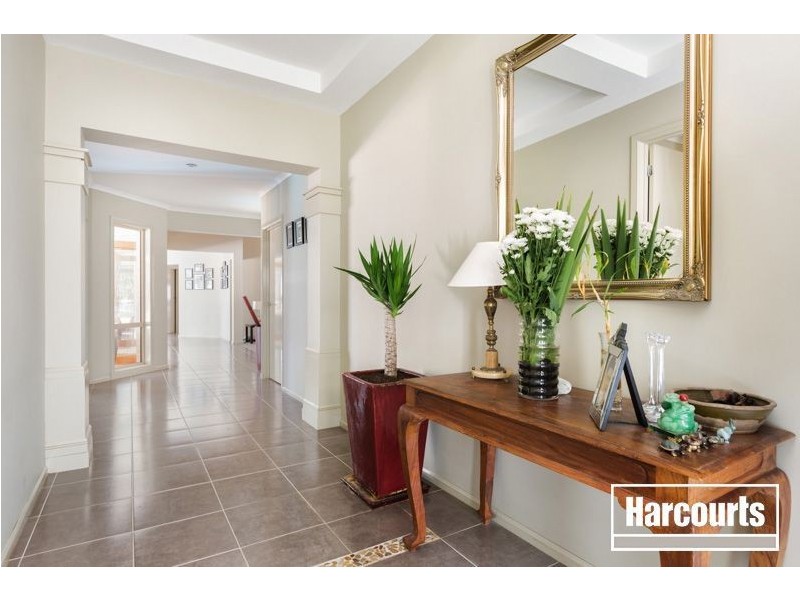 19 Jembecca Drive, Berwick VIC 3806