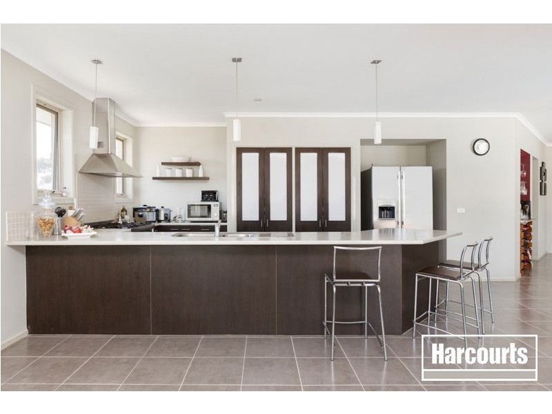 19 Jembecca Drive, Berwick VIC 3806