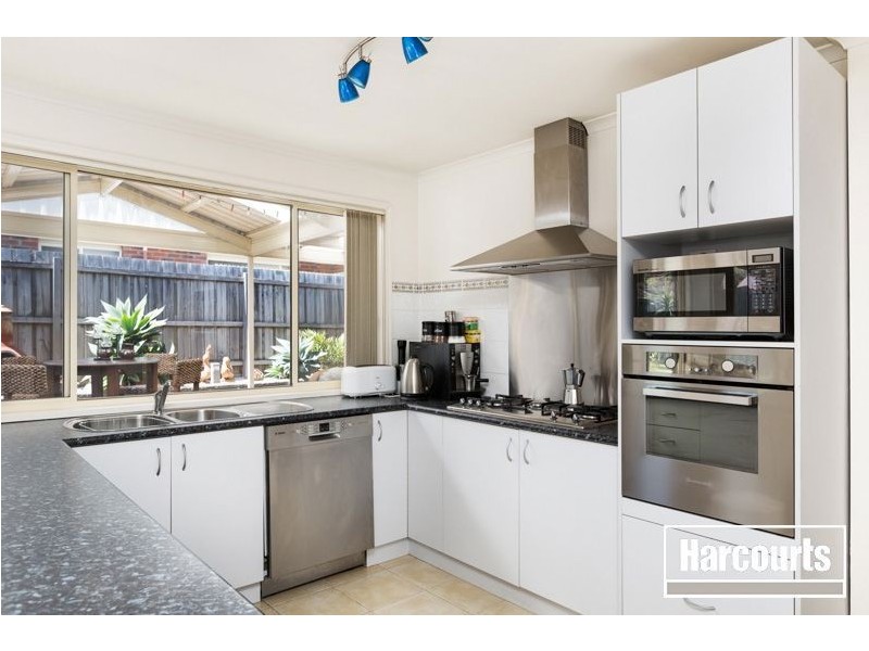 4 Rosewin Court, Berwick VIC 3806