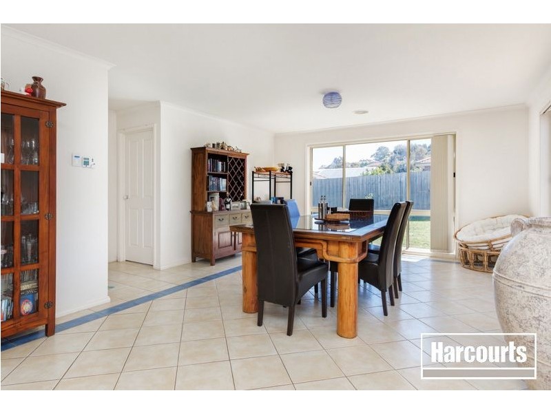 4 Rosewin Court, Berwick VIC 3806