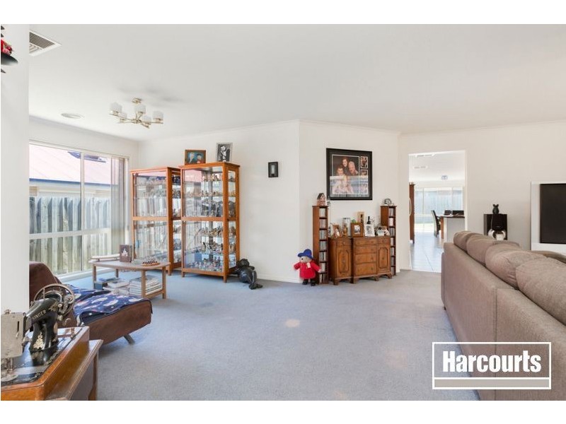 4 Rosewin Court, Berwick VIC 3806