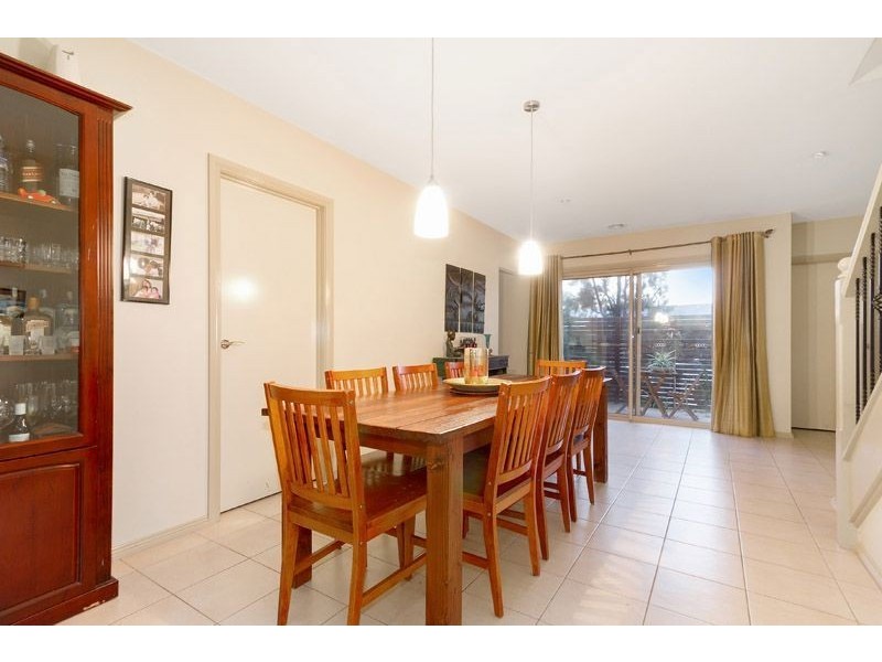 18 Moondarra Drive, Berwick VIC 3806