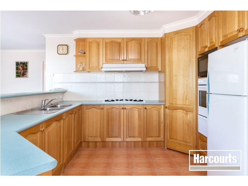 38 Scenic Drive, Beaconsfield VIC 3807