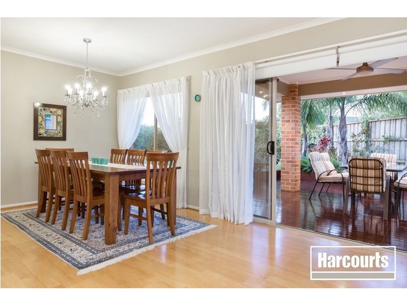 2 Emmett Avenue, Berwick VIC 3806