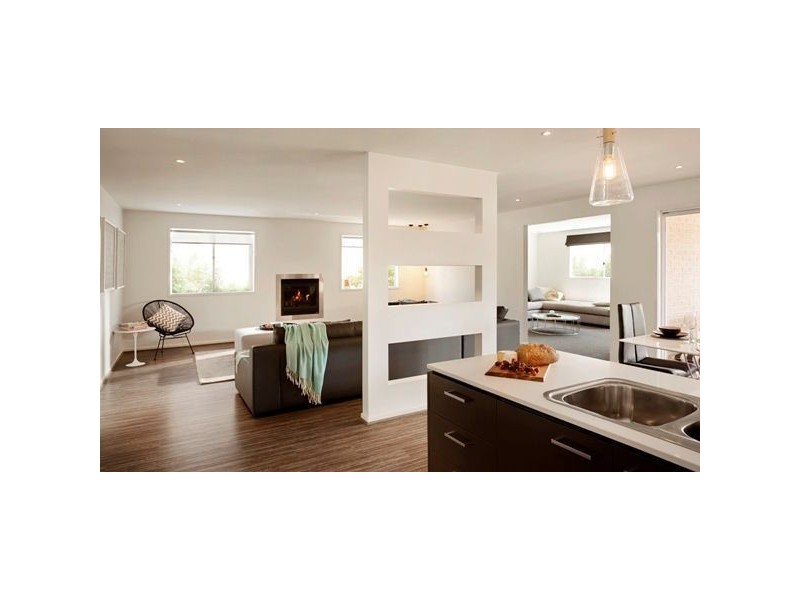 60 Prendergast Avenue, Cranbourne VIC 3977