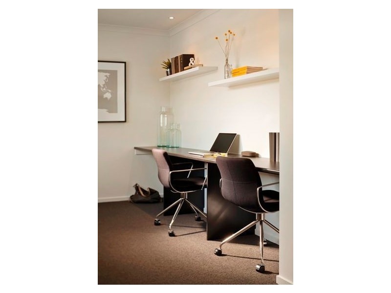 60 Prendergast Avenue, Cranbourne VIC 3977