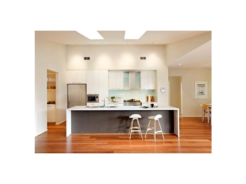 32 Pegasus Road, Cranbourne VIC 3977