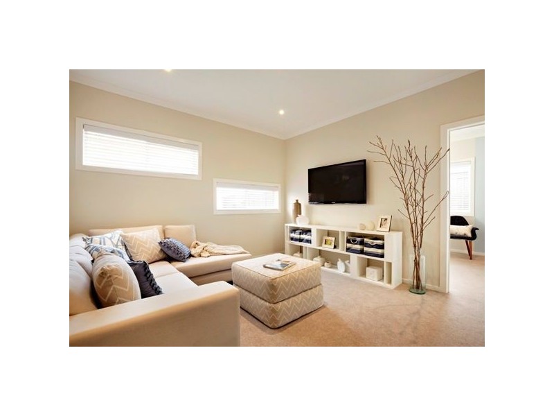 32 Pegasus Road, Cranbourne VIC 3977