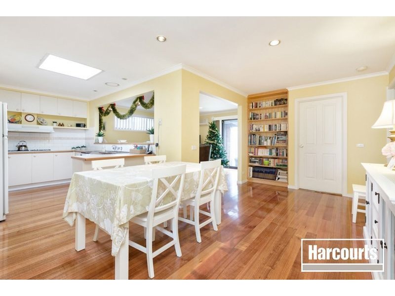 4 Willis Close, Hampton Park VIC 3976