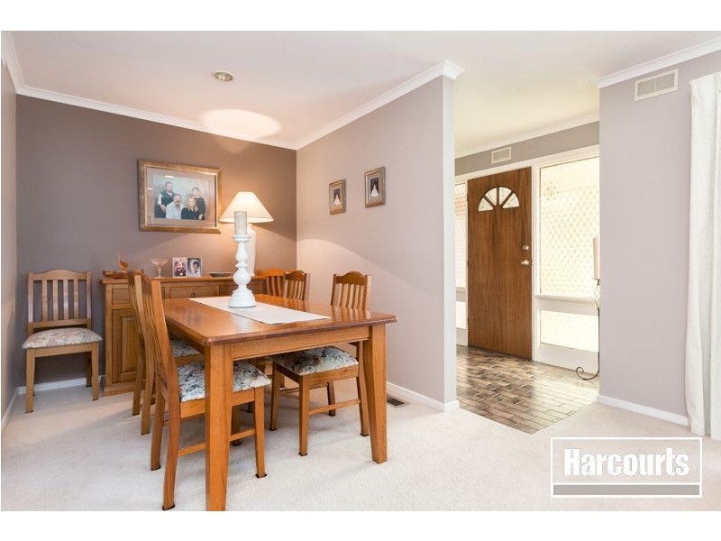 4 Willis Close, Hampton Park VIC 3976