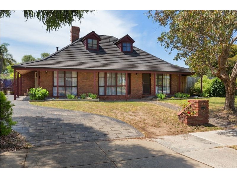 18 Greystoke Court, Berwick VIC 3806