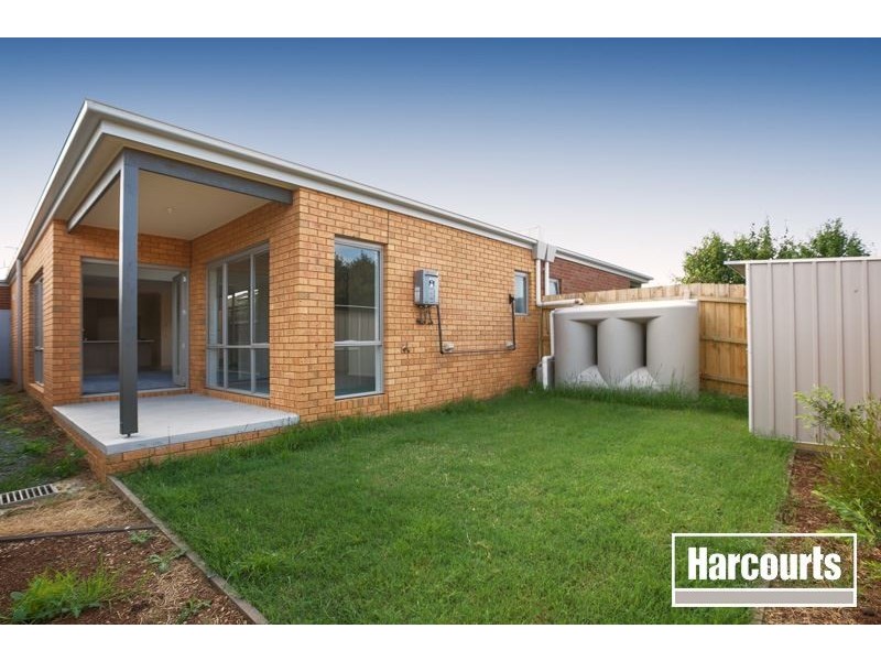 1/14 Carabott Place, Berwick VIC 3806
