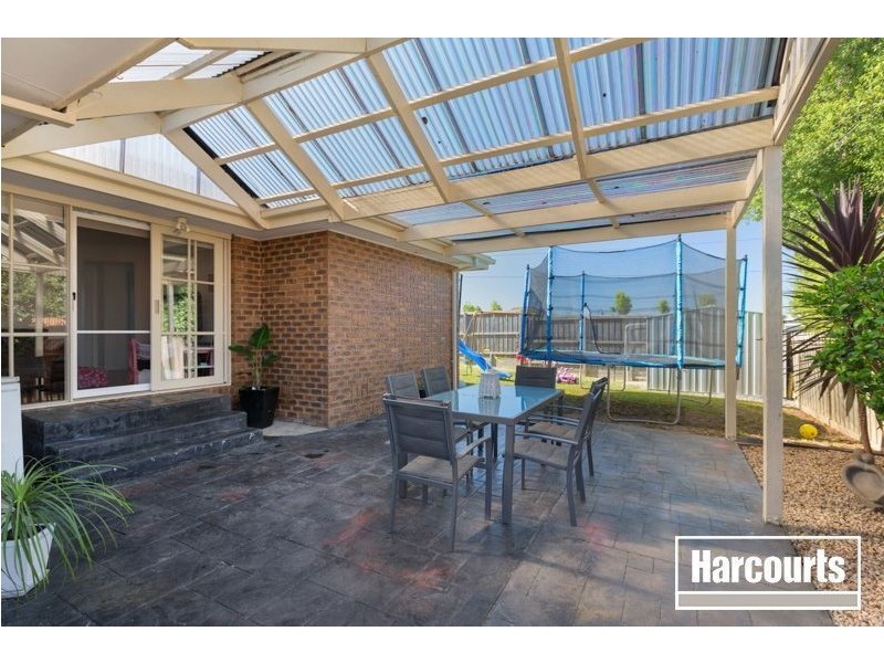 5 Hedgeley Drive, Berwick VIC 3806
