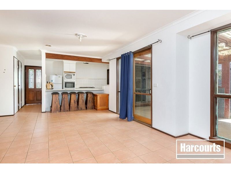 22 Florence Ave, Berwick VIC 3806
