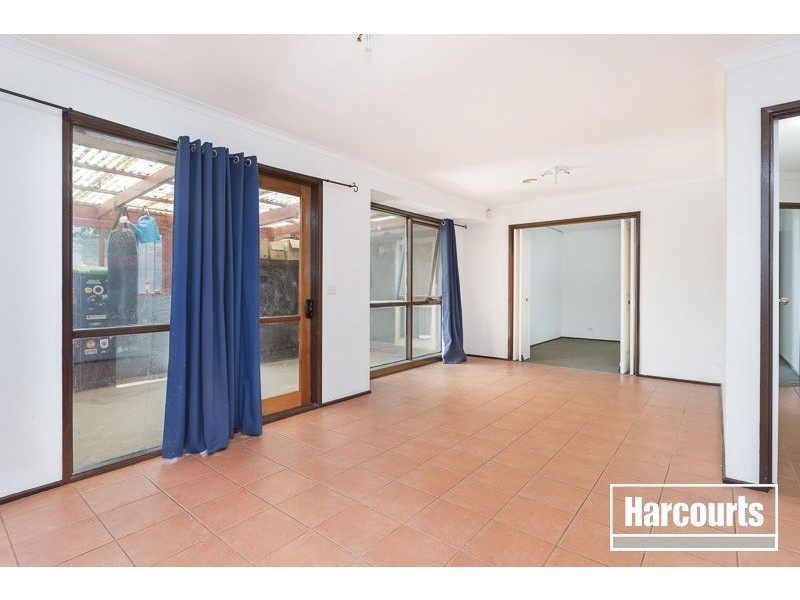 22 Florence Ave, Berwick VIC 3806