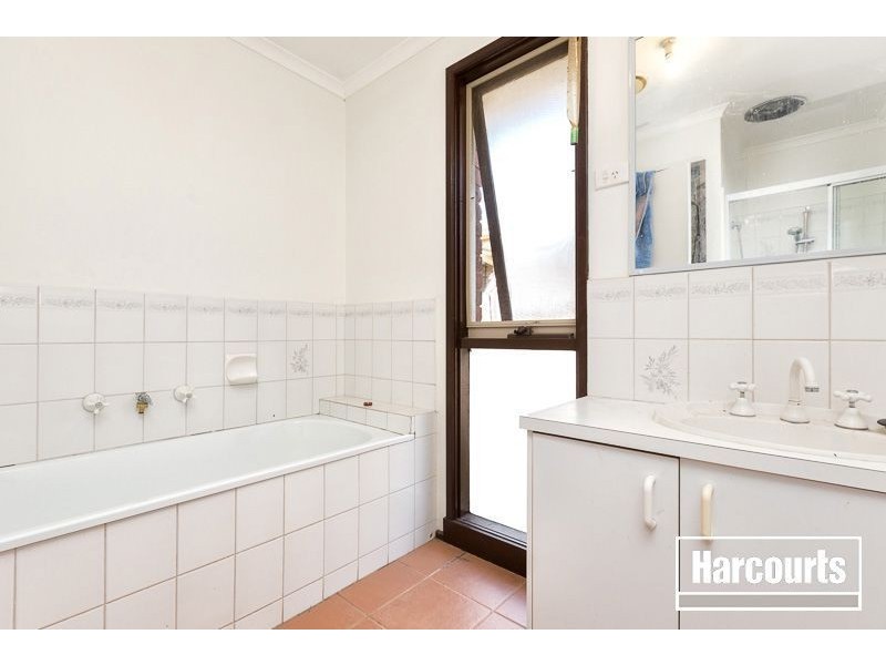 22 Florence Ave, Berwick VIC 3806