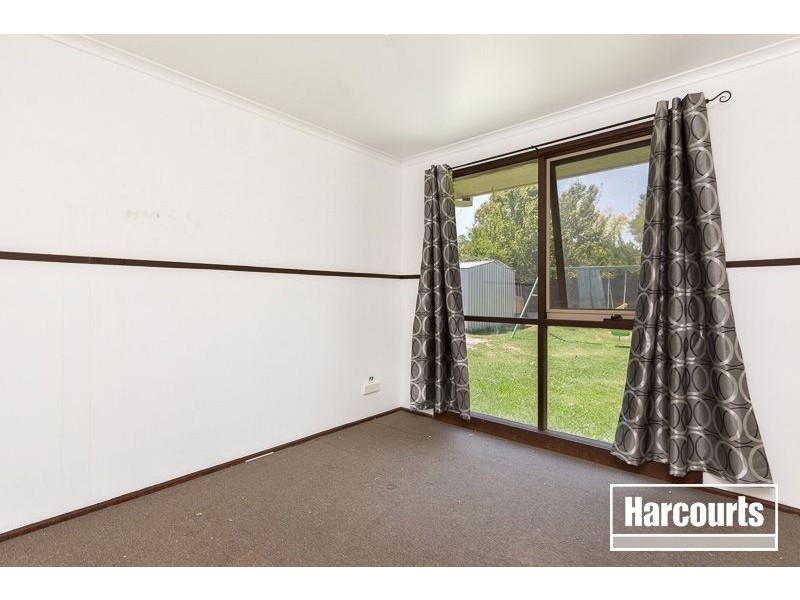 22 Florence Ave, Berwick VIC 3806