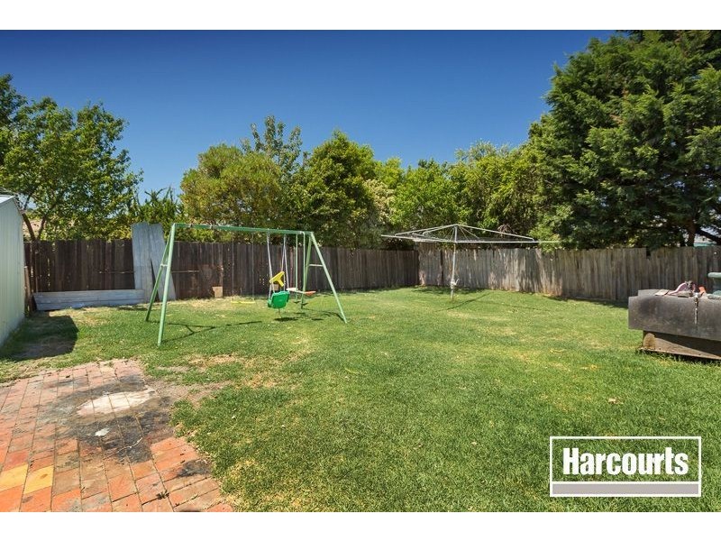 22 Florence Ave, Berwick VIC 3806