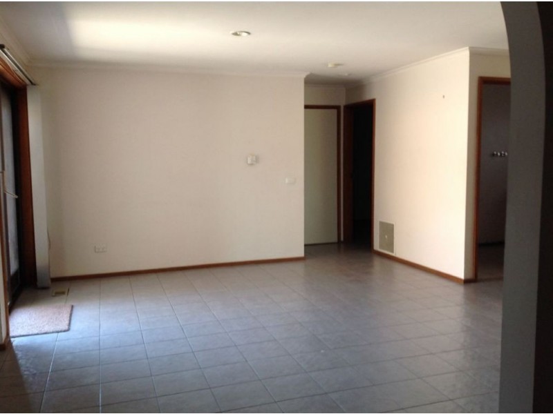 41 Eyebright Square, Hallam VIC 3803