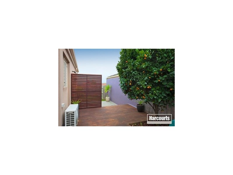 8 Prime Court, Berwick VIC 3806