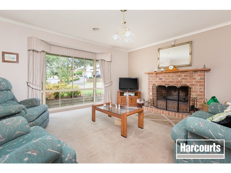 12 The Oval, Berwick VIC 3806