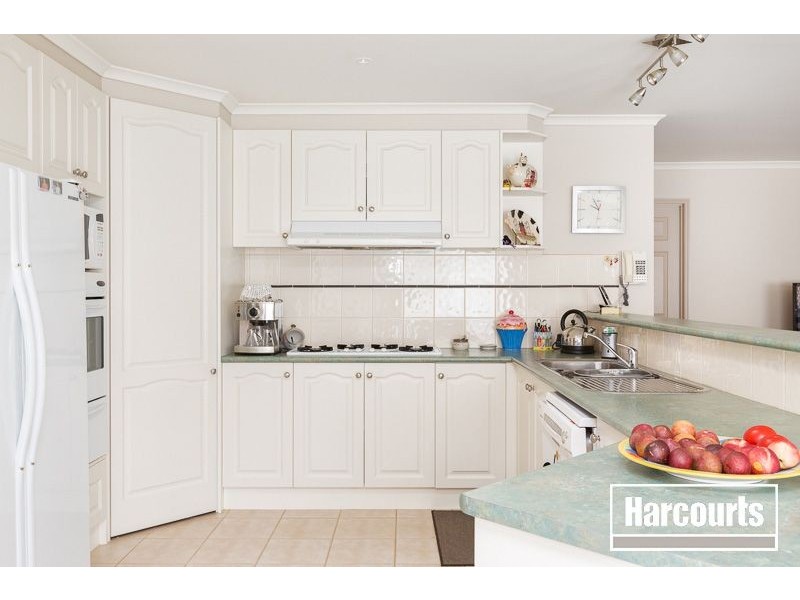 12 The Oval, Berwick VIC 3806